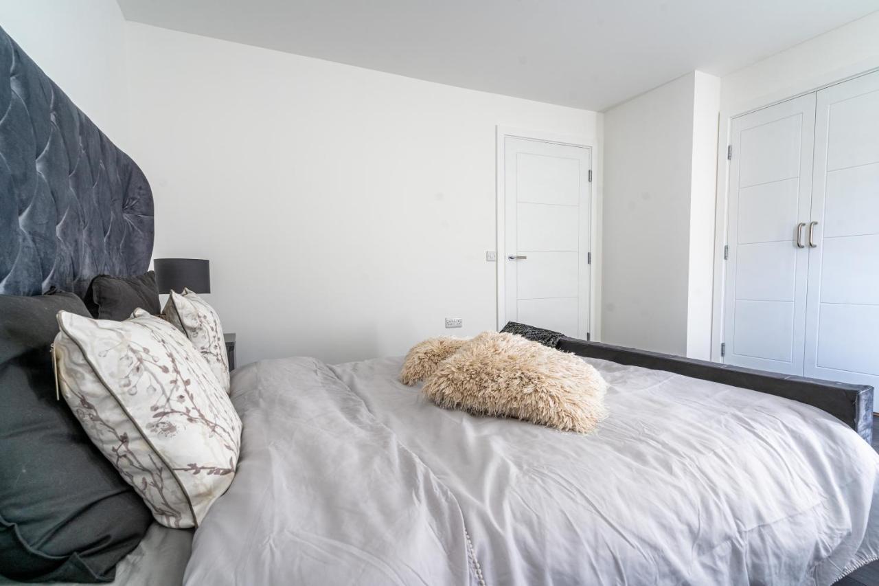 Spacious 3 Bedroom House In Glasgow City With Private Parking & Garden מראה חיצוני תמונה
